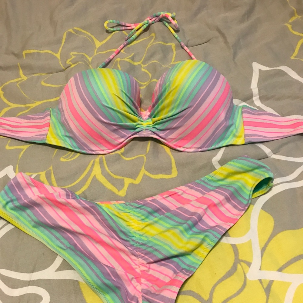 Victoria’s Secret Bikini